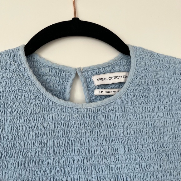 Urban Outfitters Smocked Long Sleeve Top - Picture 2 of 5